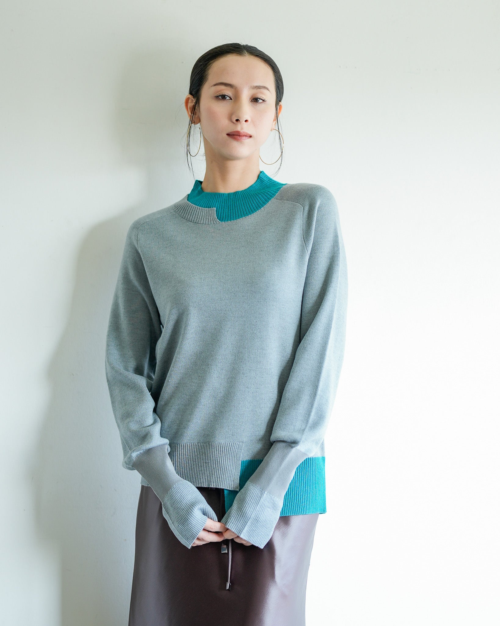 六本松先行】トリコロールハイネックニット – Lallia Mù