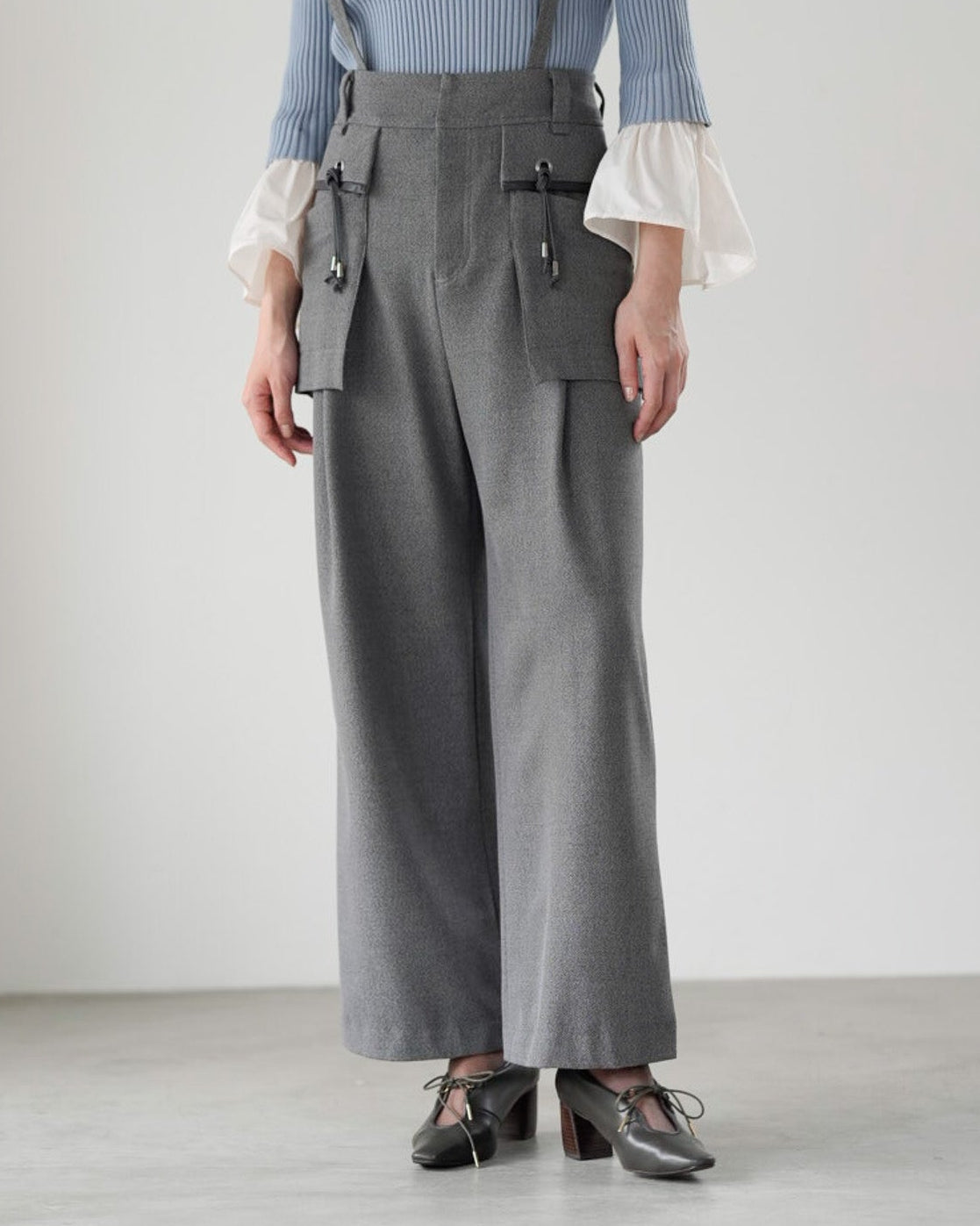 30%OFF】[Only color]アウトポケットサスペンダーパンツ – Lallia Mù