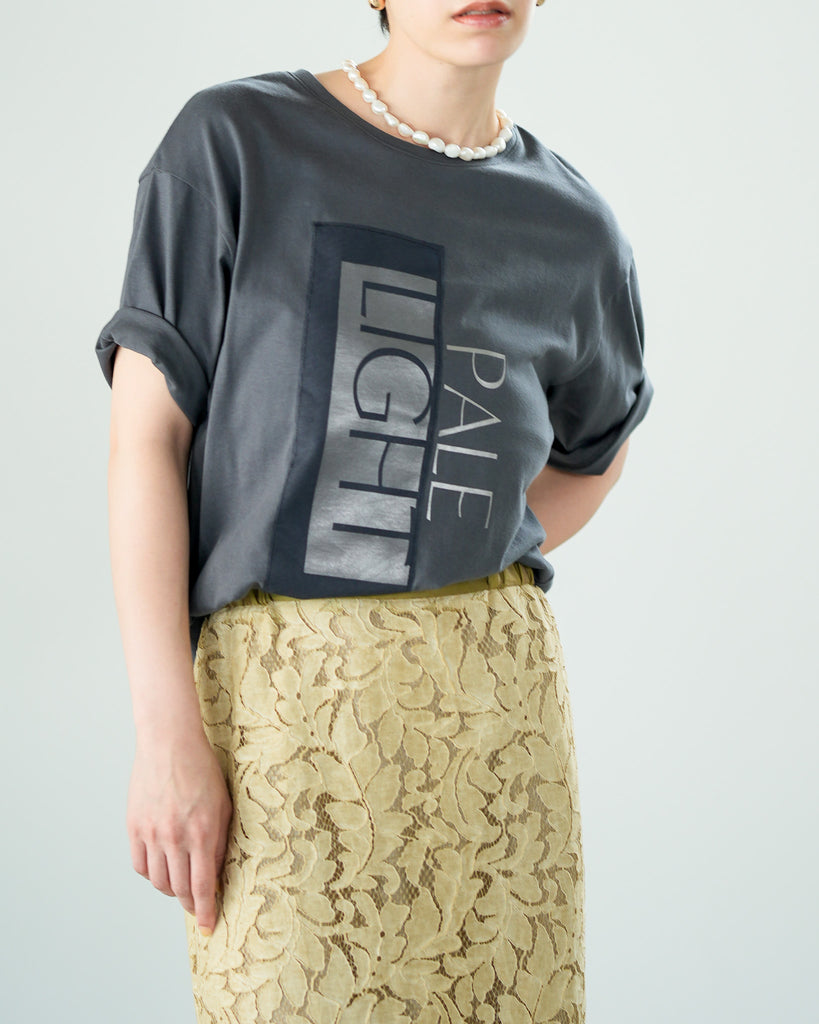 メタリックプリントTシャツ – Lallia Mù