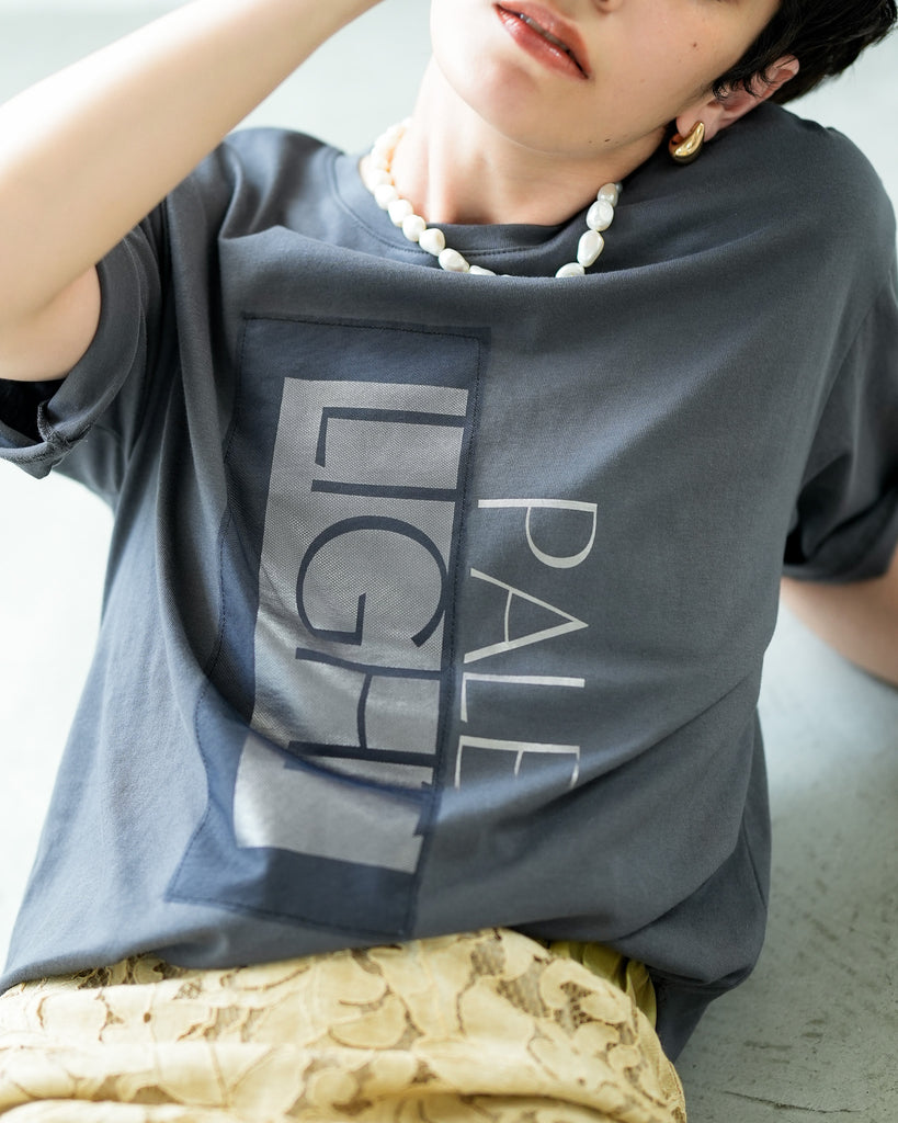 メタリックプリントTシャツ – Lallia Mù