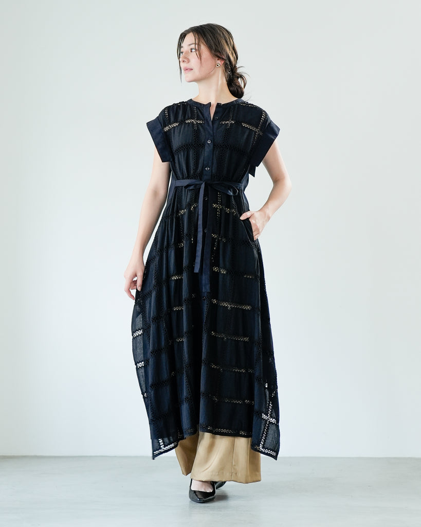 日本橋先行】クロッシェチェックパネルワンピース – Lallia Mù